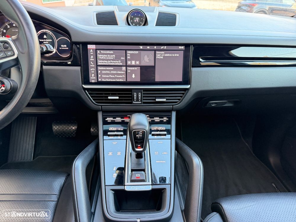 Porsche Cayenne E-Hybrid - 33