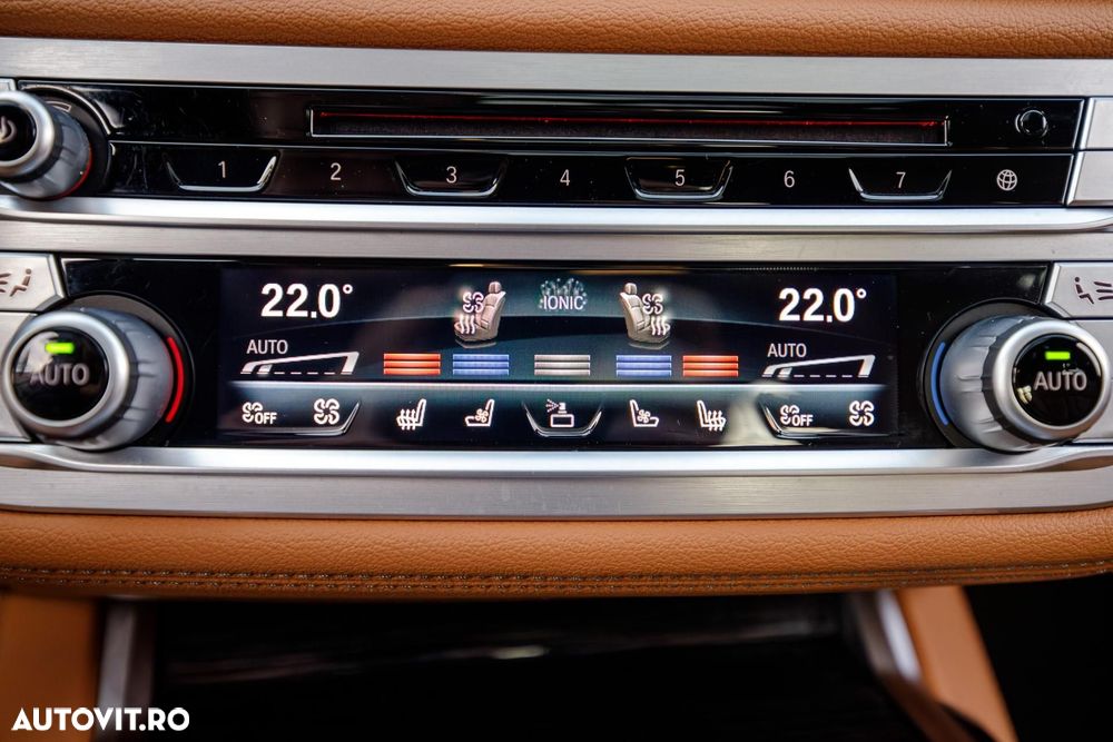 BMW Seria 7 745e AT PHEV - 29