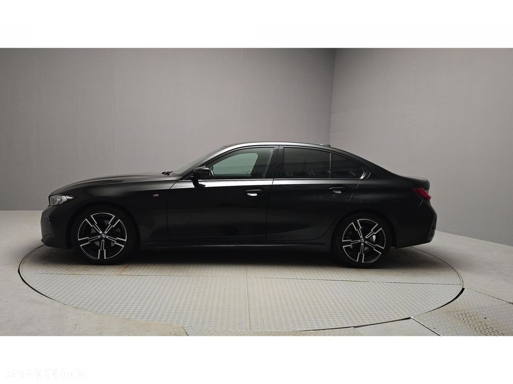 BMW Seria 3 320d xDrive mHEV M Sport - 7