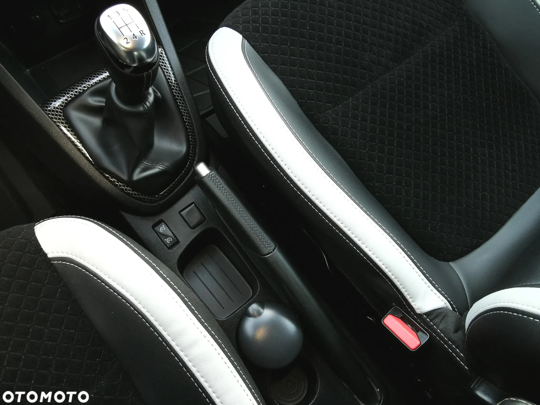 Renault Clio (Energy) TCe 90 Bose Edition - 34