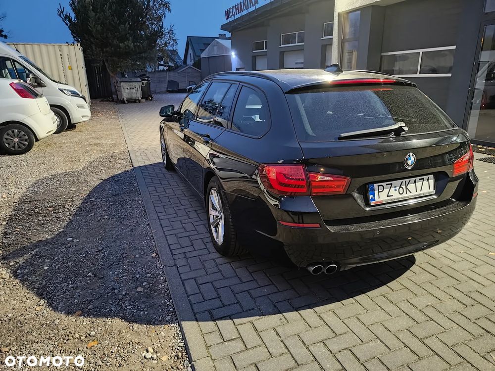 BMW Seria 5 520d Luxury Line - 3