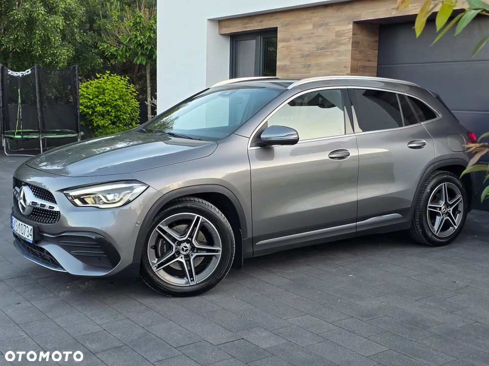 Mercedes-Benz GLA 200 d AMG Line - 3