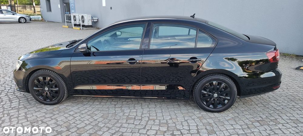 Volkswagen Jetta 2.0 TDI DPF BMT Comfortline - 1