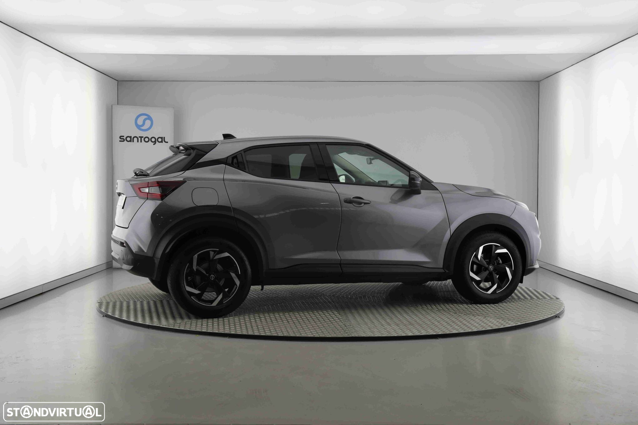 Nissan Juke 1.0 DIG-T Acenta DCT - 3