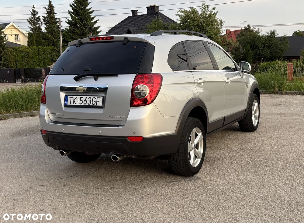 Chevrolet Captiva 2.4 2WD 7 Sitzer LS Family Edition - 8