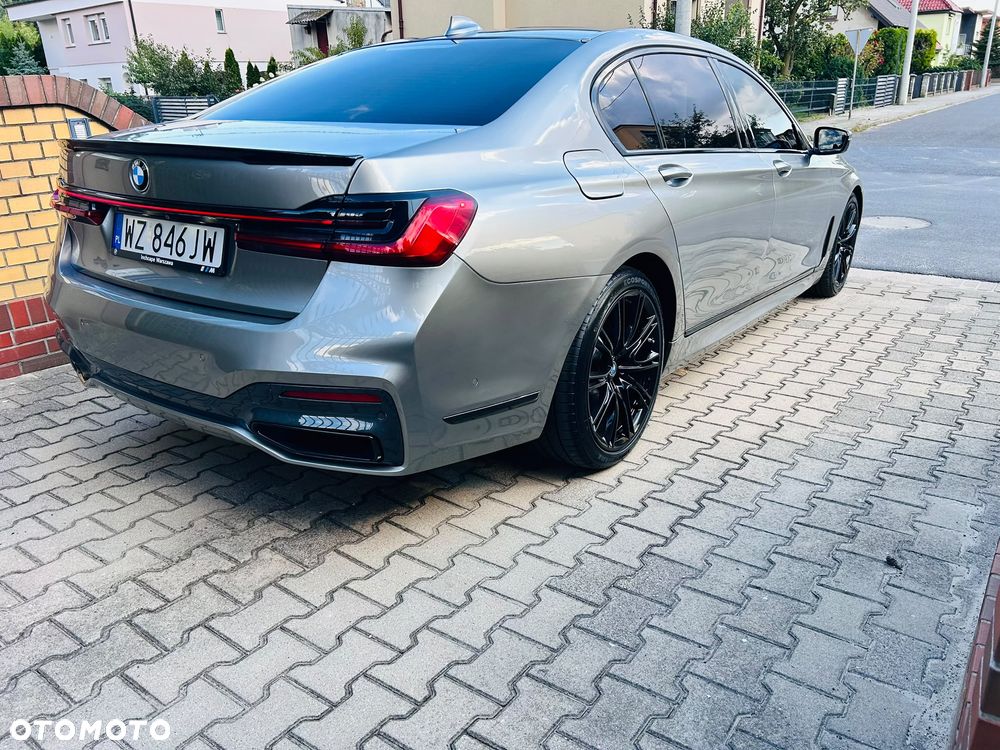 BMW Seria 7 750Li xDrive - 4