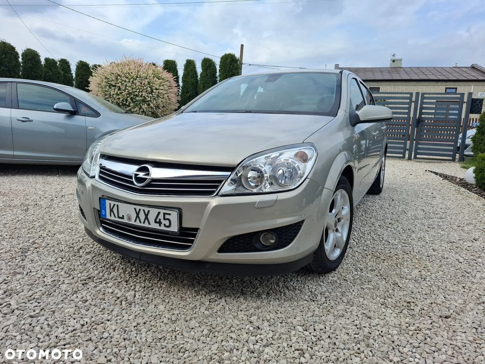 Opel Astra 1.6 NAVI - 3