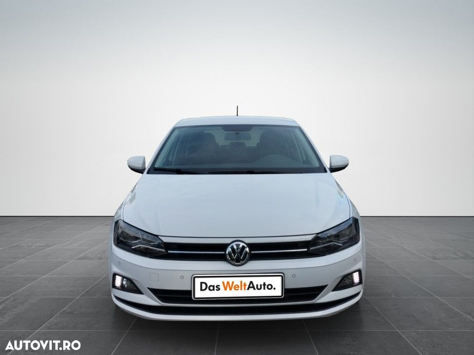 Volkswagen Polo - 2