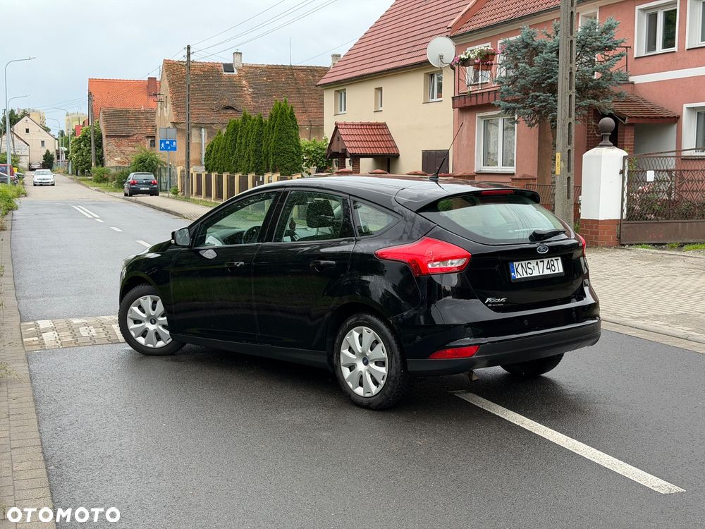 Ford Focus 1.0 EcoBoost 99g Trend - 8