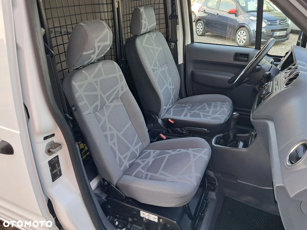 Ford Transit Connect - 7