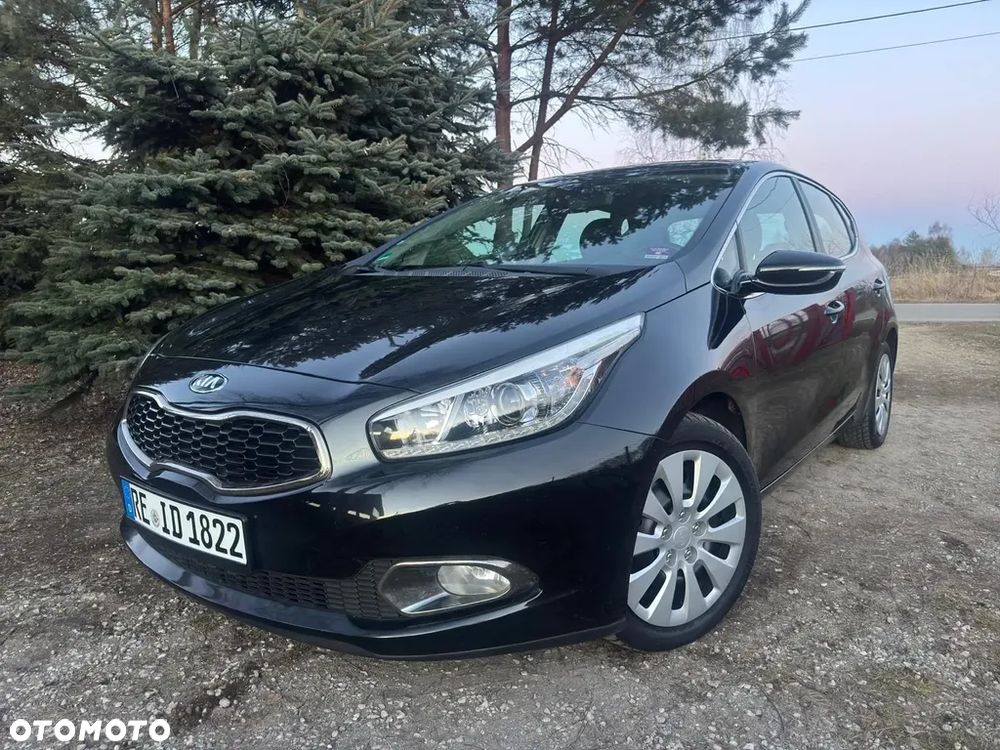 Kia Ceed 1.4 CVVT Dream Team Edition - 3