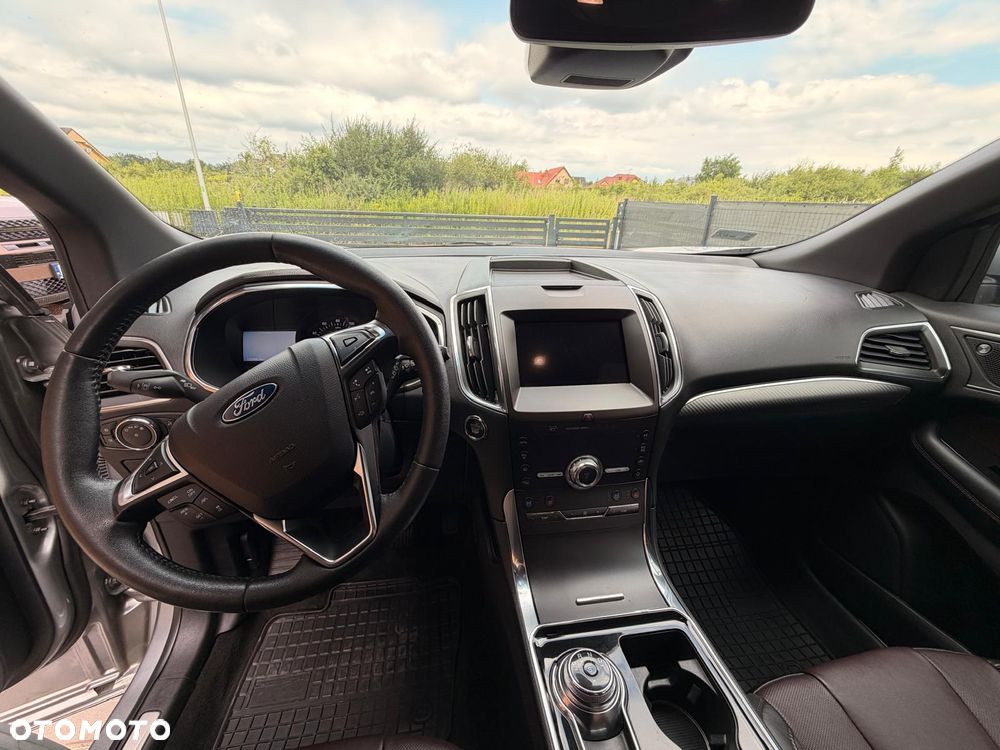 Ford Edge - 14