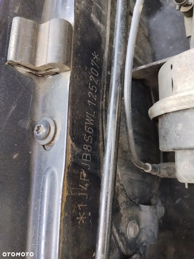 Jeep Cherokee 4.0 Limited - 19