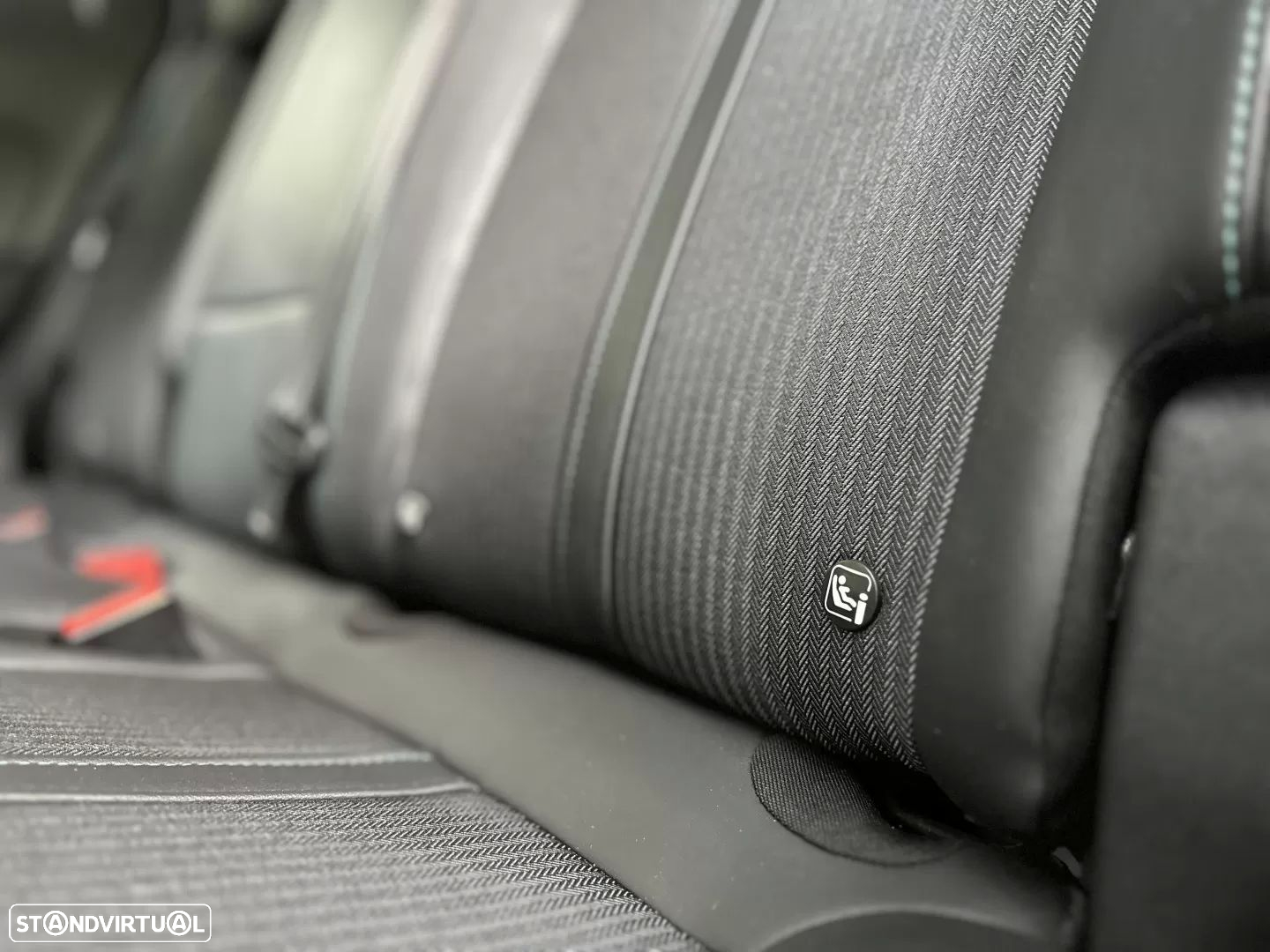 Peugeot 3008 PureTech 130 Stop & Start EAT6 Allure - 15