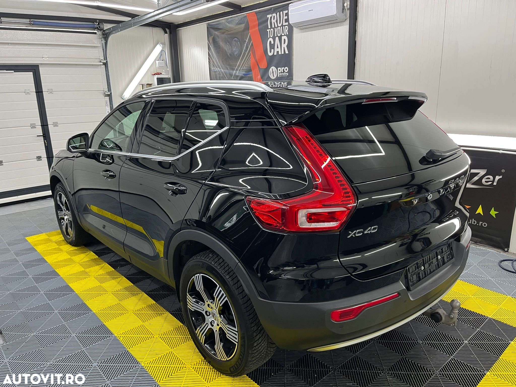 Volvo XC 40 T3 Inscription - 4