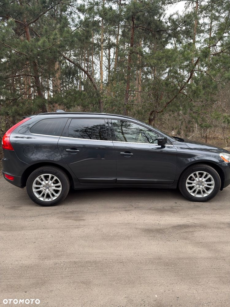 Volvo XC 60 - 8