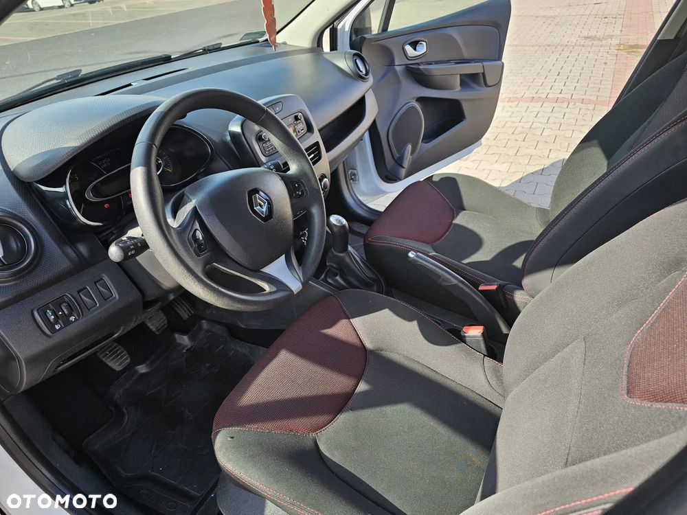 Renault Clio 1.2 16V Alize - 22