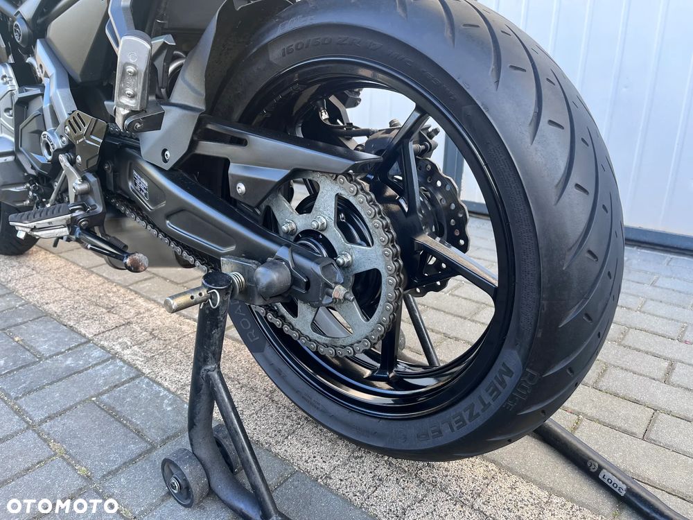 Kawasaki Z 650 - 13