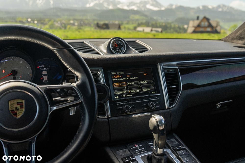 Porsche Macan S - 6