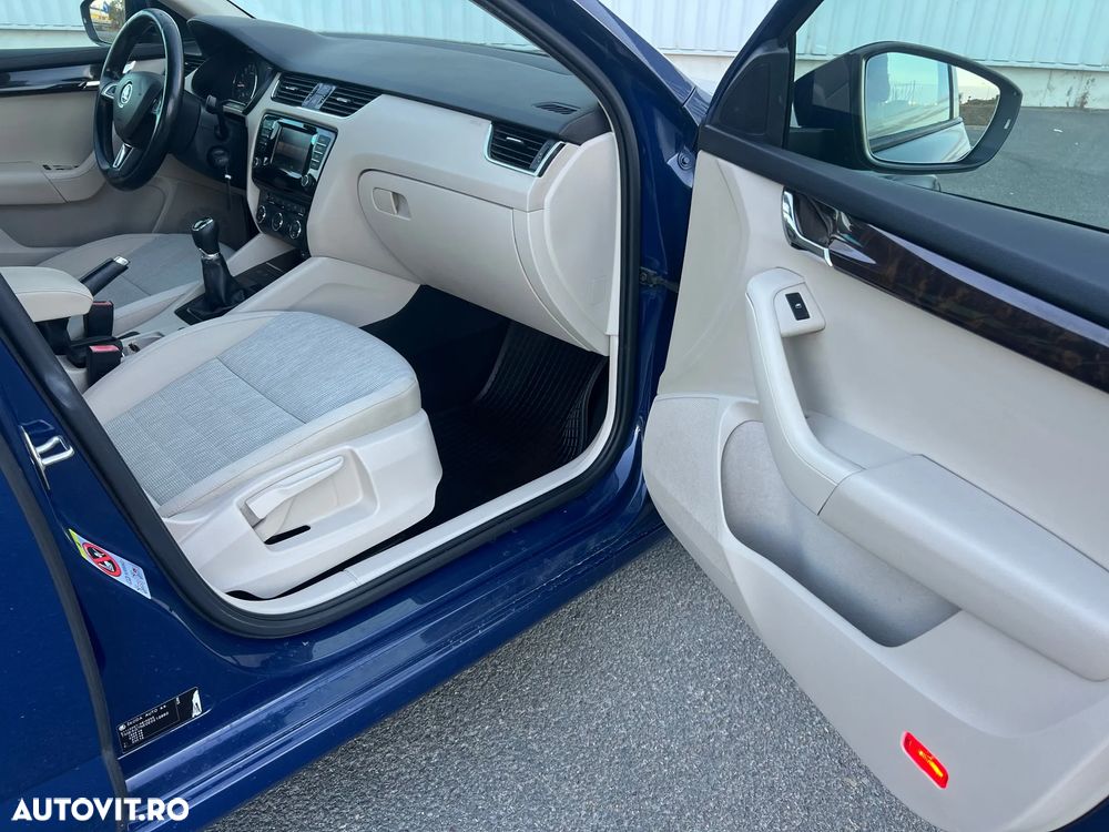 Skoda Octavia 1.6 TDI Ambition - 27