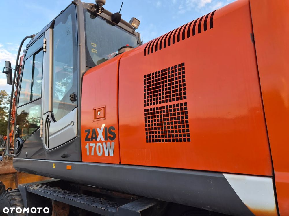 Hitachi ZX170W-3 - 5