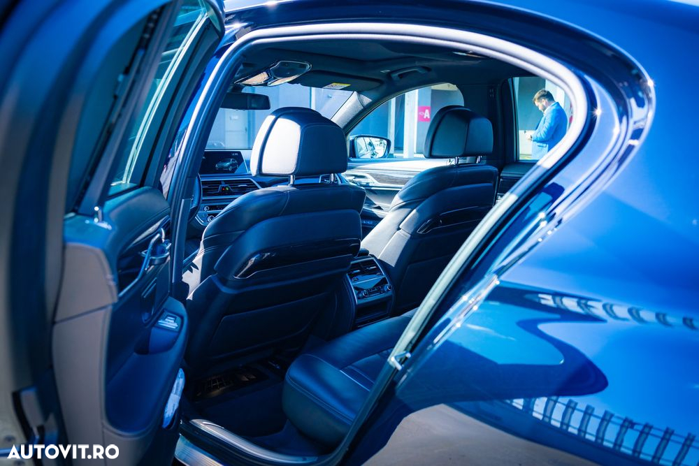 BMW Seria 7 750d xDrive - 9