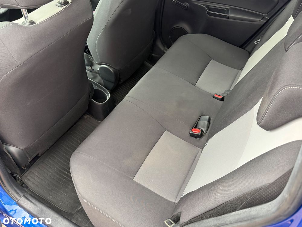 Toyota Yaris 1.5 Premium - 15