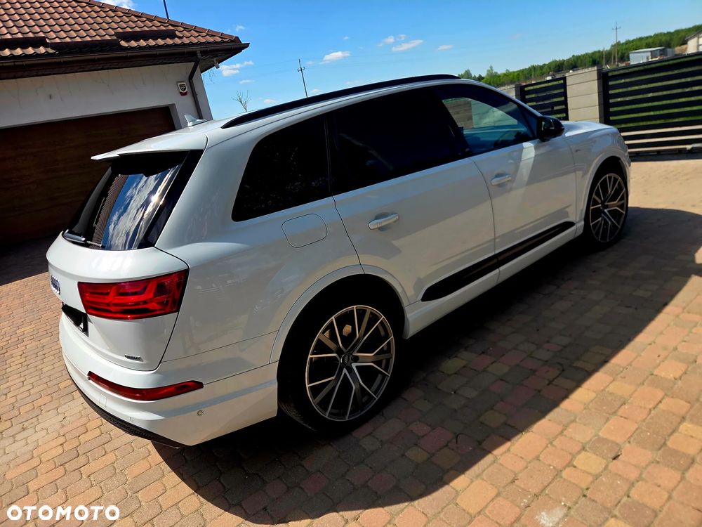 Audi Q7 - 4