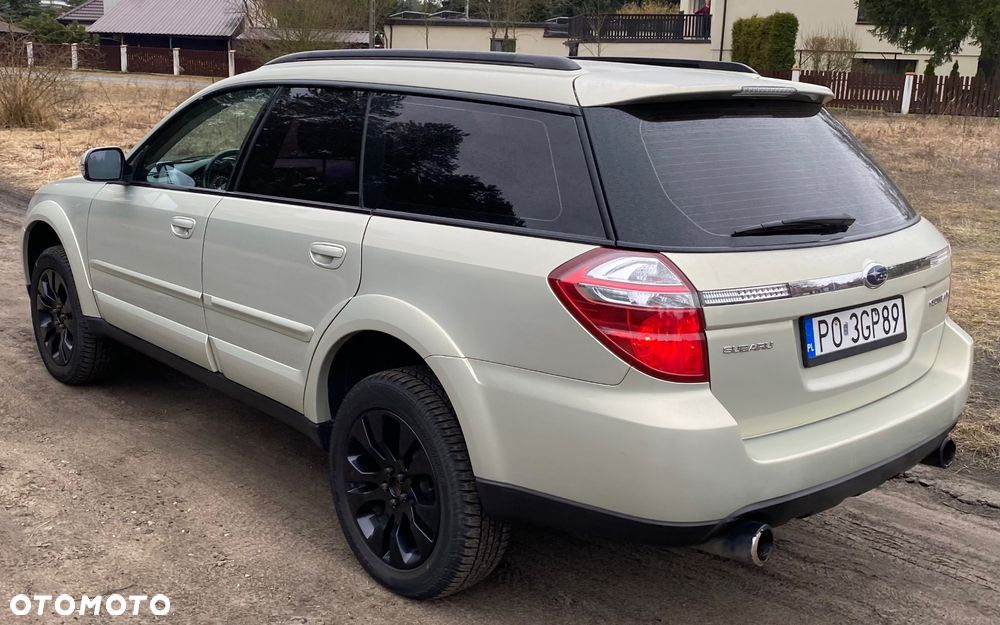 Subaru Outback 3.0RE 000 - 6