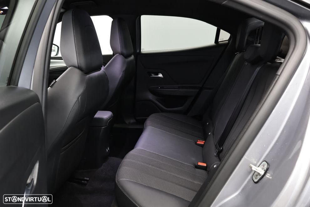 Opel Mokka 1.2 T GS AT - 26