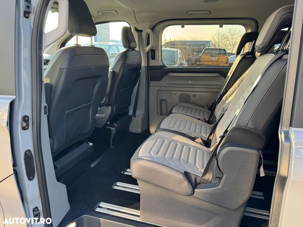 Ford Tourneo Custom Bus 320L 2.0 EcoBlue 170 CP 8AT L2H1 AWD Titanium X - 13