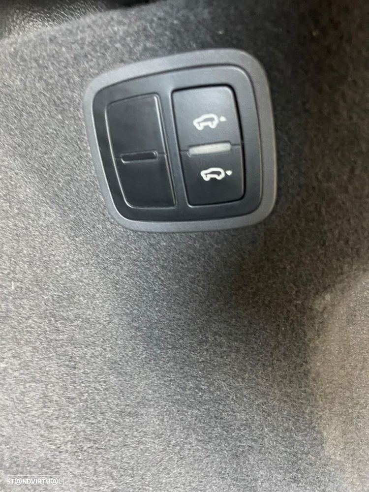 Porsche Macan Turbo PDK - 34