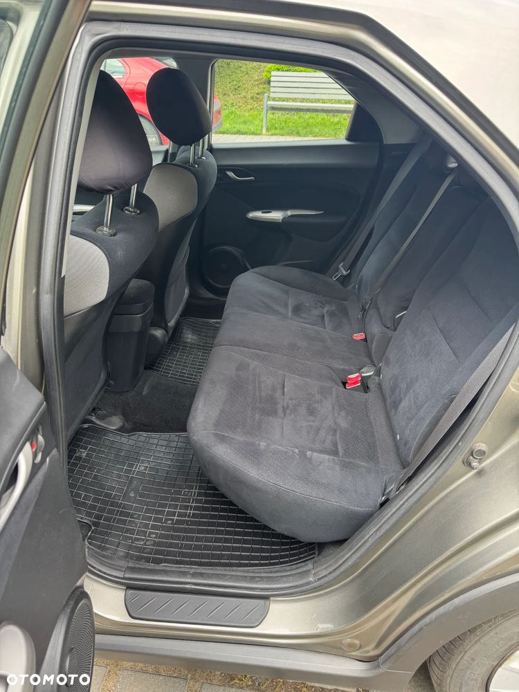 Honda Civic 1.4 Comfort - 25