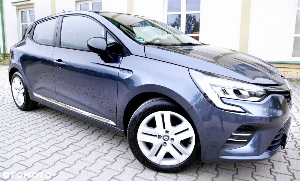 Renault Clio - 24