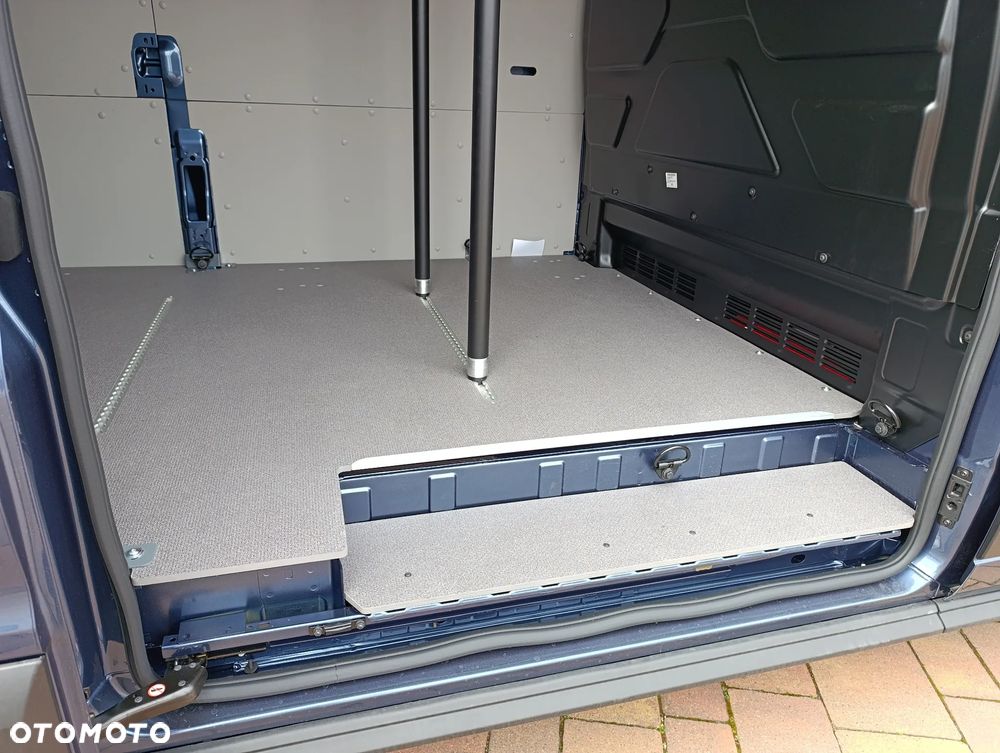 Ford Ford Transit Van L4H3 - 40