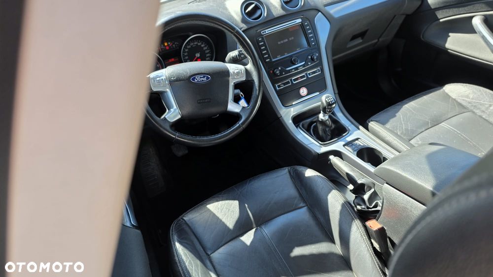 Ford Mondeo 2.0 TDCi Business Edition - 10