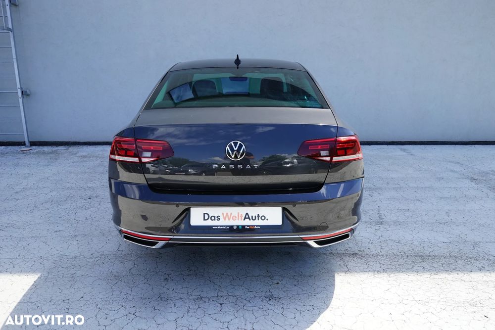 Volkswagen Passat 2.0 TDI DSG Highline - 5