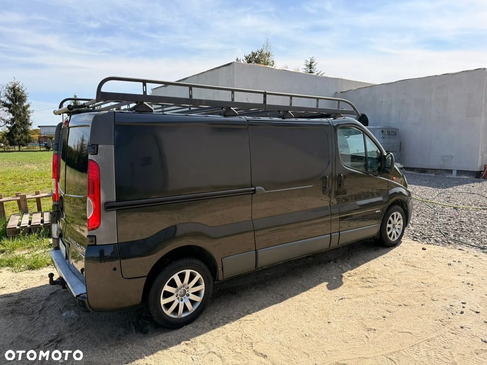 Opel Vivaro - 4