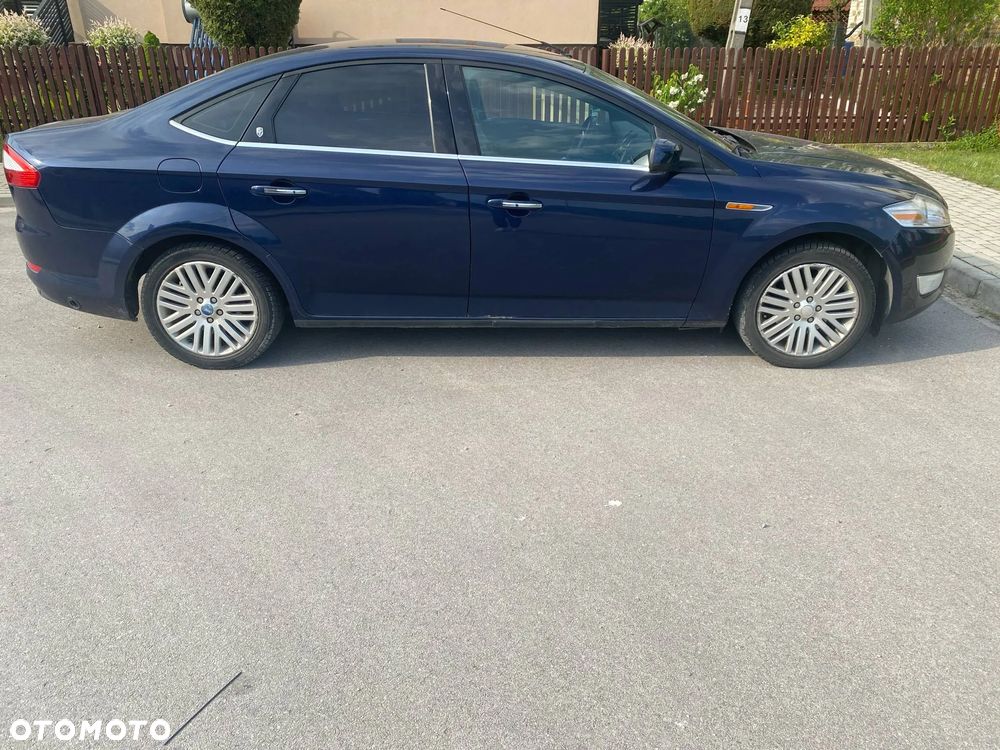 Ford Mondeo 2.0 Ghia - 4
