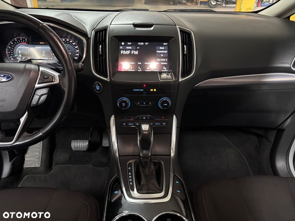 Ford S-Max 2.0 TDCi 4WD Titanium PowerShift - 8