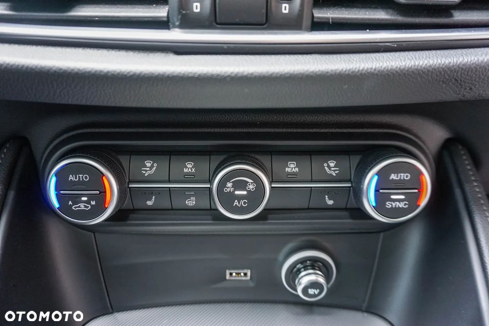Alfa Romeo Stelvio 2.0 Turbo Veloce Q4 - 20