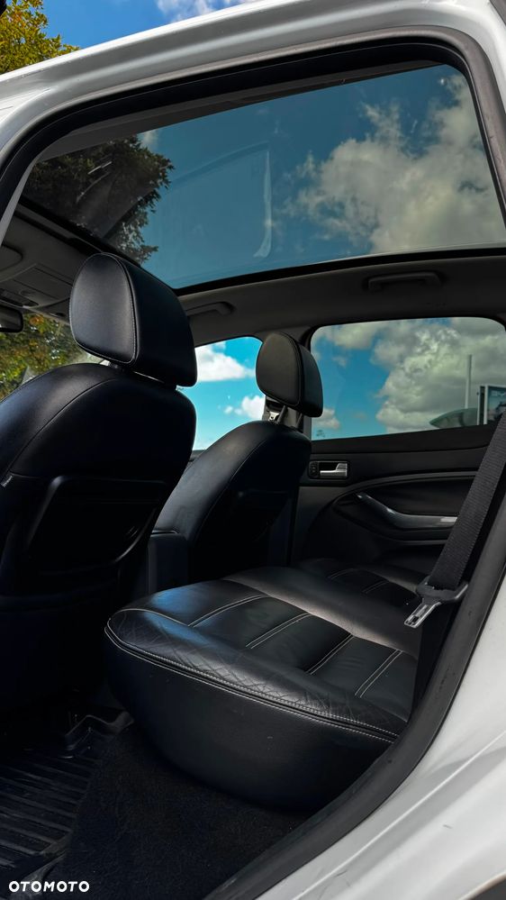 Ford Kuga 2.0 TDCi Titanium - 12
