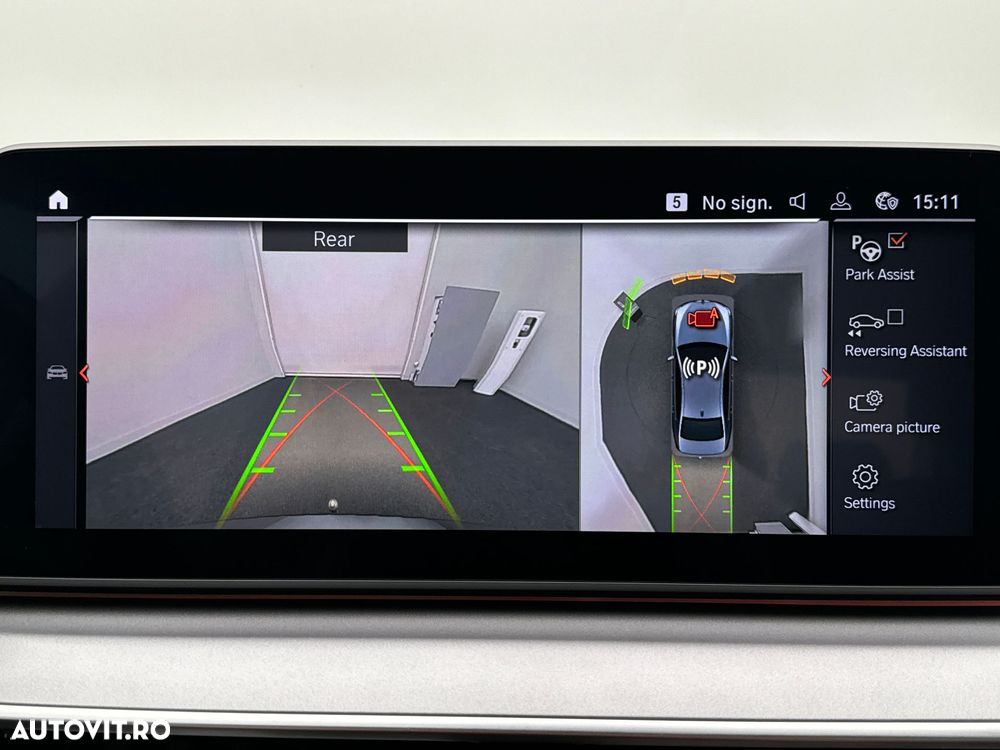 BMW Seria 5 518d AT MHEV - 22