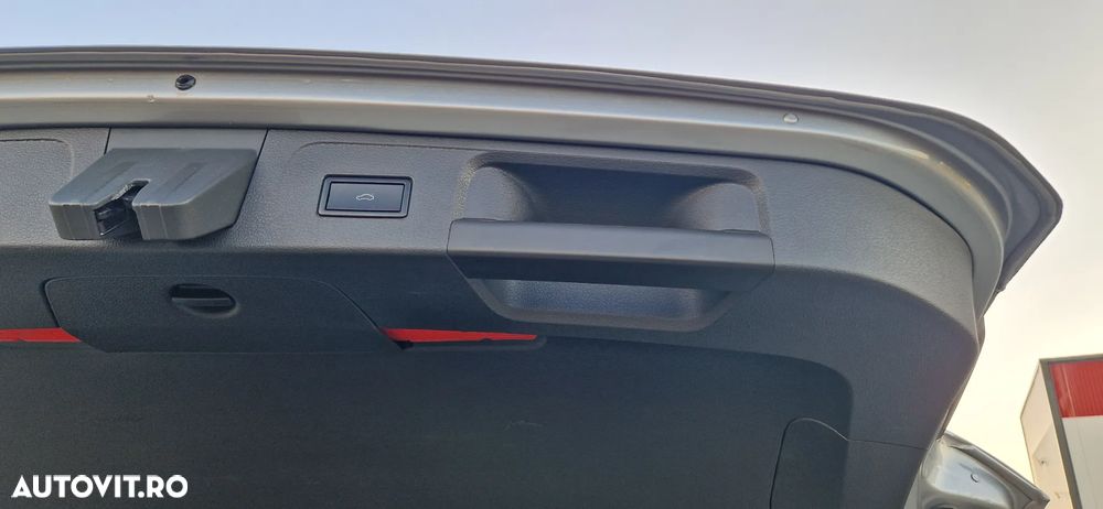 Volkswagen Passat - 10