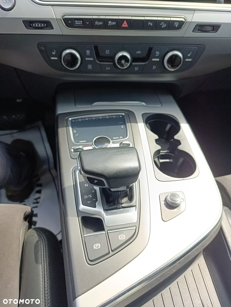 Audi Q7 - 4