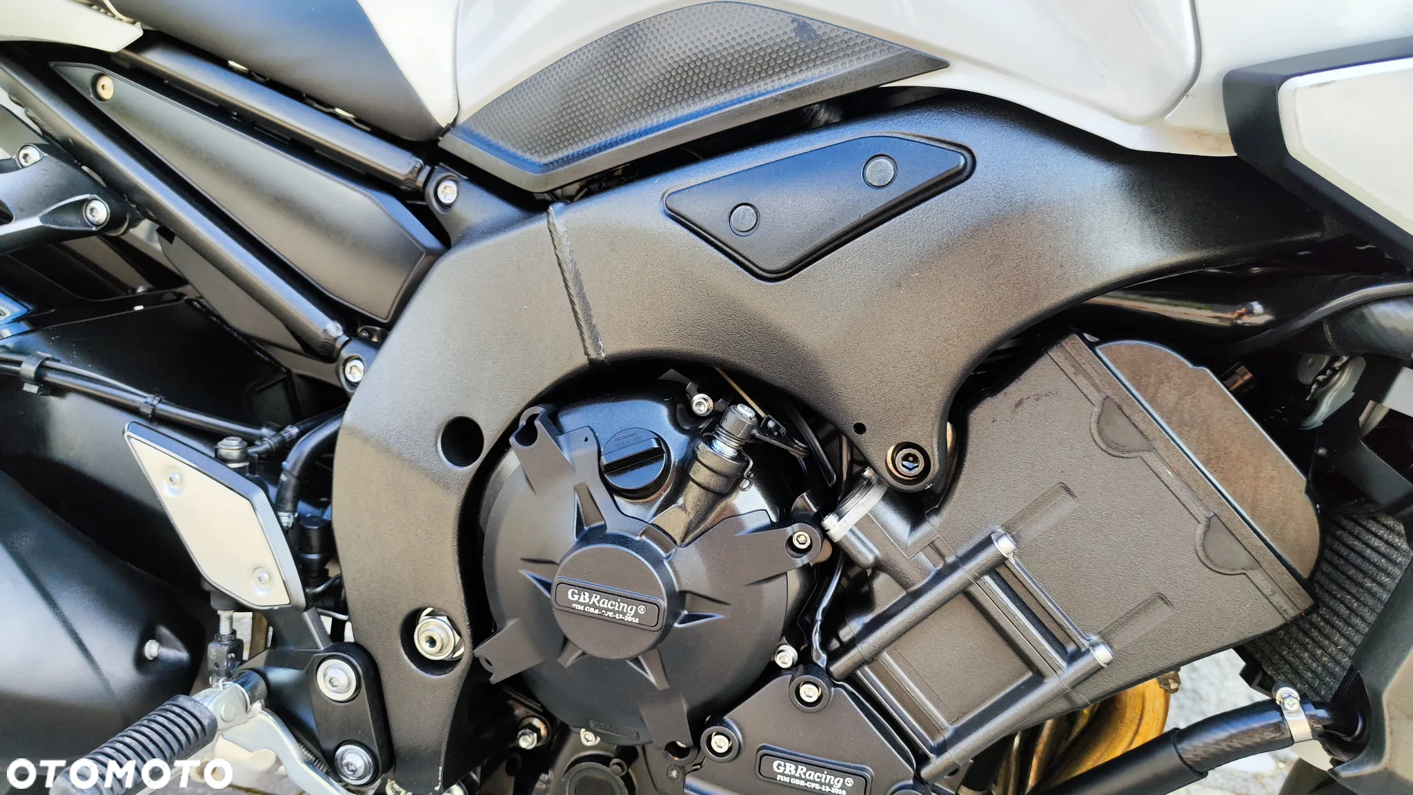 Yamaha FZS - 10