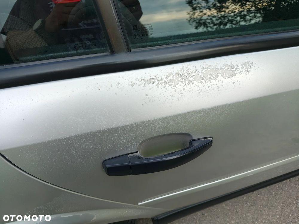 Opel Vectra 1.8 - 9