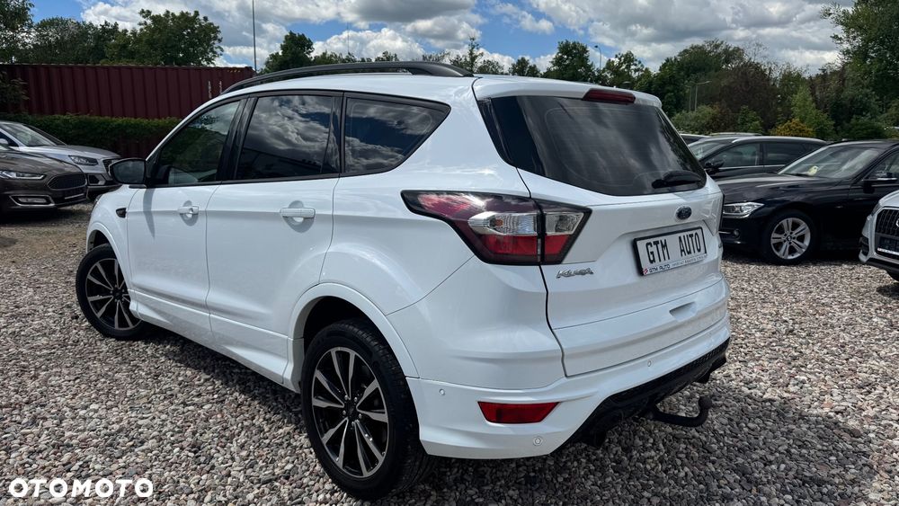 Ford Kuga 1.5 EcoBoost 2x4 ST-Line - 10