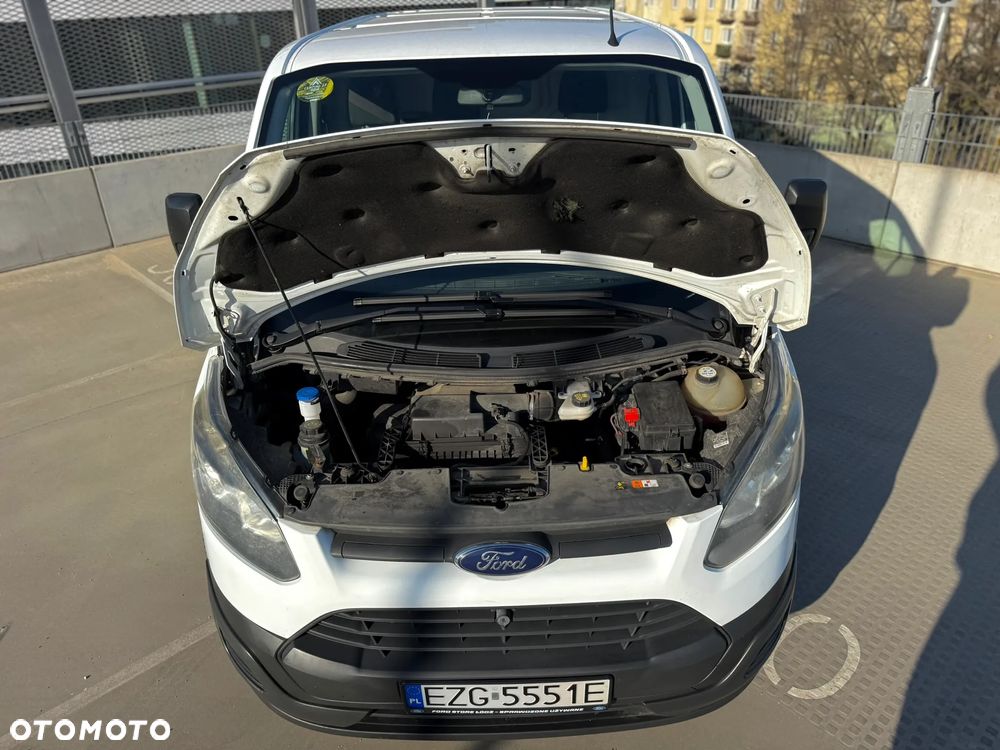 Ford Transit Custsom - 19