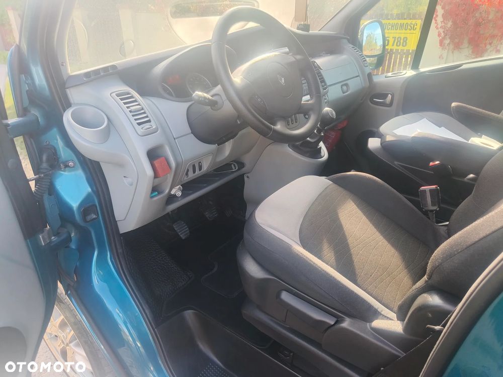 Renault Trafic - 14